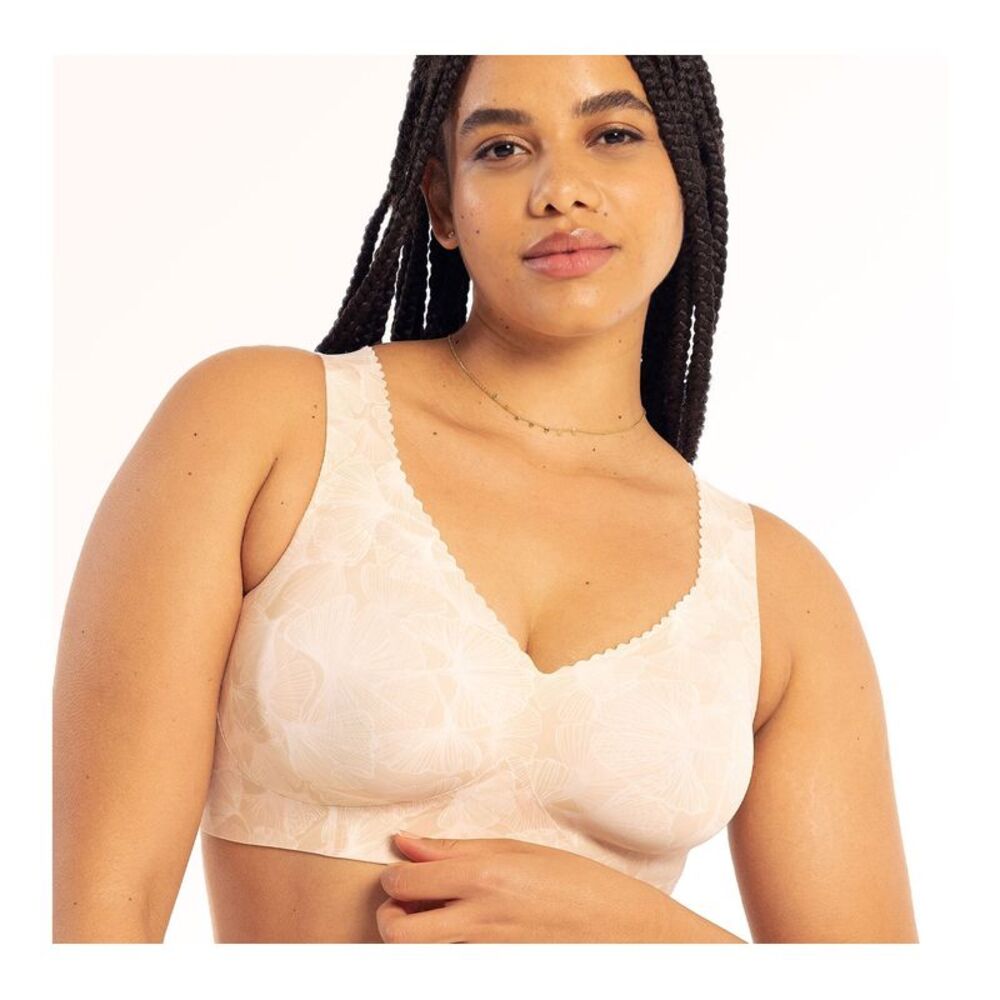 Seamless Cream Bra